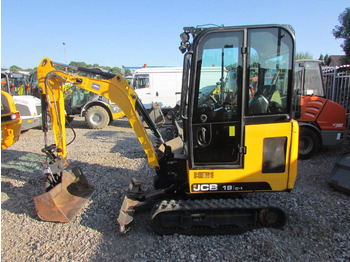 Mini escavadeira JCB 19C-1