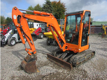 Mini escavadeira KUBOTA U27-4