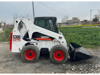 Mini carregadeira BOBCAT S300