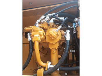 Escavadora de rastos CAT 349D2L: foto 4