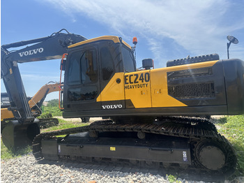 Escavadora de rastos VOLVO EC240
