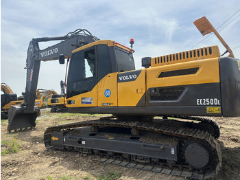 Escavadora de rastos VOLVO EC250
