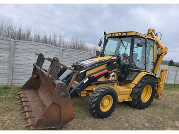 Retroescavadeira CATERPILLAR