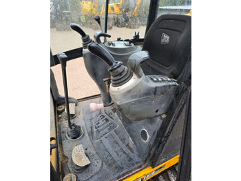Mini escavadeira JCB: foto 3