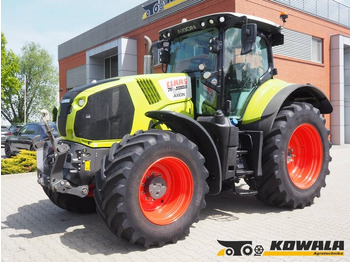 Trator CLAAS Axion 800