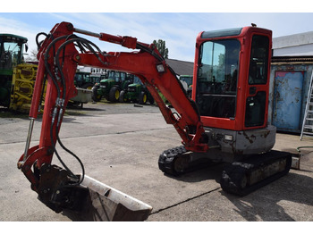 Mini escavadeira BOBCAT E26