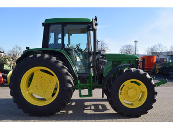 Trator John Deere 6410: foto 2