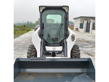 Locação de BOBCAT S550 BOBCAT S550: foto 4