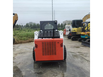 Mini carregadeira Bobcat S300: foto 3