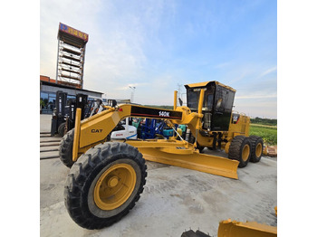 Motoniveladora CATERPILLAR 140K