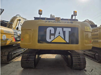 Escavadora de rastos CATERPILLAR 330D2L