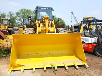 Carregadeira de rodas CATERPILLAR 966H