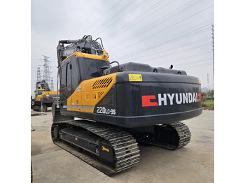 Escavadora de rastos HYUNDAI R220LC-9S: foto 4
