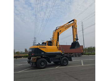 Escavadeira de rodas Hyundai R210W-9: foto 2