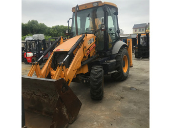 Retroescavadeira JCB 3CX-4T: foto 5