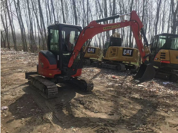 Mini escavadeira Kubota U35: foto 2