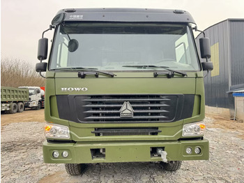 Caminhão basculante SINOTRUK HOWO 6x4: foto 3