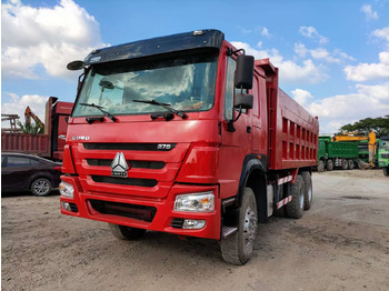 Caminhão basculante SINOTRUK HOWO