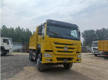 Caminhão basculante SINOTRUK HOWO