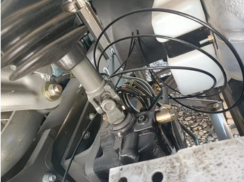 Caminhão basculante nuevo SINOTRUK HOWO: foto 3