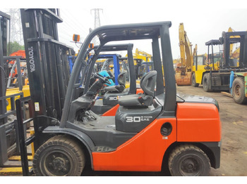 Empilhadeira a diesel Toyota FD30: foto 4