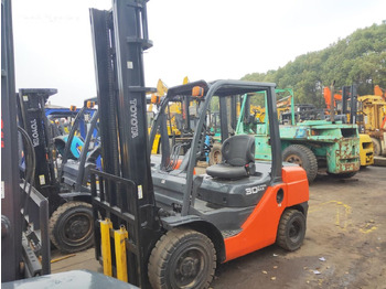 Empilhadeira a diesel Toyota FD30: foto 3