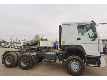Tractor SINOTRUK HOWO trailer head: foto 3
