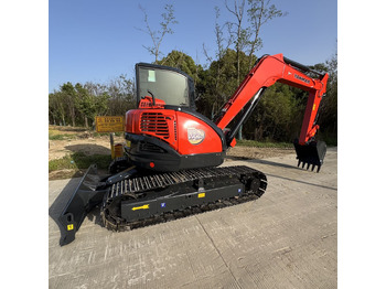 Mini escavadeira YANMAR