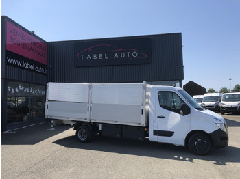 Furgão caixa aberta NISSAN