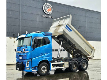 Caminhão basculante VOLVO FH16 750