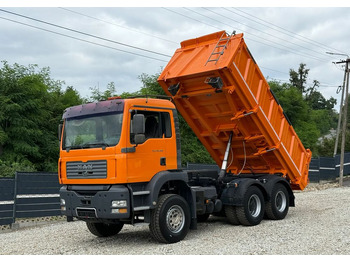 Caminhão basculante MAN TGA 26.460