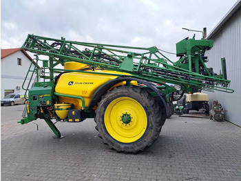 Pulverizador de arrastar John Deere M944I: foto 2