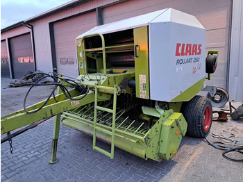 Enfardadeira de fardos redondos PRASA ROLUJĄCA CLAAS ROLLANT 250 RC 255: foto 4