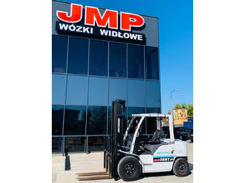 Empilhadeira a diesel UniCarriers D1F4A35 GX35: foto 5