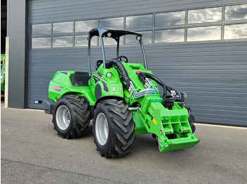 Mini carregadeira de esteiras AVANT