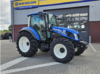 Trator NEW HOLLAND T5