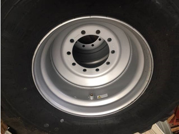 Jantes e pneus de Máquina agrícola BKT 650/55 R26.5 BKT FL 630 op velg: foto 3