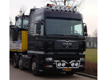 Tractor MAN TGA 26.530