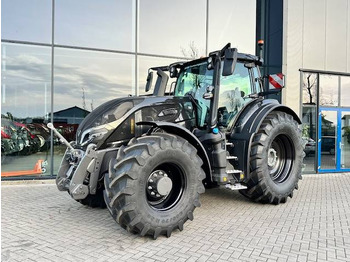 Trator VALTRA