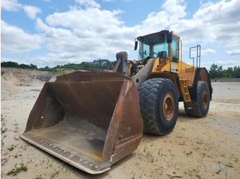Carregadeira de rodas VOLVO L150E