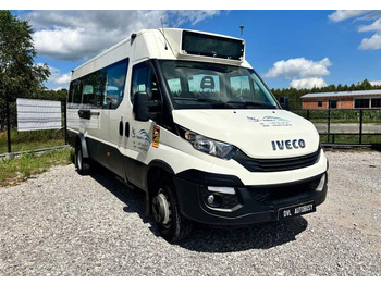 Micro-ônibus IVECO Daily