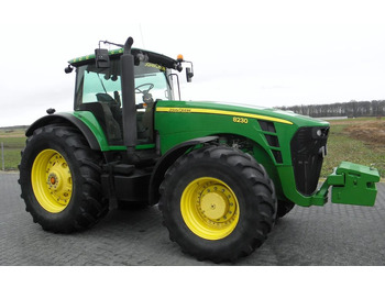 Trator JOHN DEERE 8030 Series