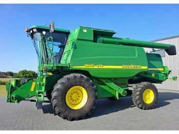 Ceifeira debulhadora JOHN DEERE 2000 Series