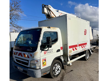 Caminhão com plataforma aérea MITSUBISHI