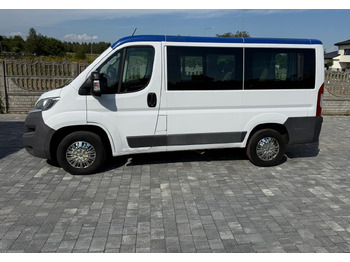 Micro-ônibus FIAT Ducato
