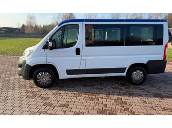 Micro-ônibus FIAT Ducato