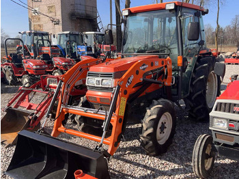 Trator KUBOTA