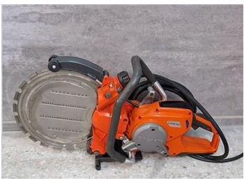 Ferramenta/ Equipamento HUSQVARNA