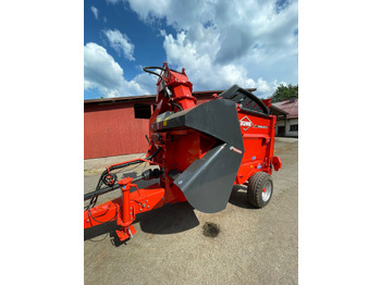Equipamento de gado KUHN