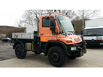 Veículo municipal/ Especial UNIMOG U300